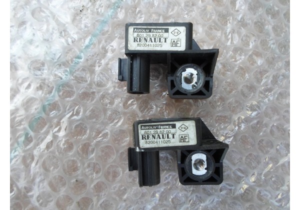 датчик удару Renault Scenic II, Megane II, 8200411025